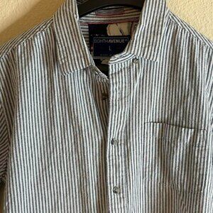 Blue and white striped button-up shirt #stripes size XS